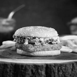 Paneer Tikka Burger
