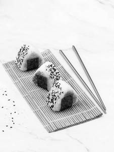 Prawns Poke Sticky Rice Cakes [3 Pieces]