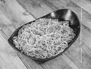 Egg Hakka Noodles