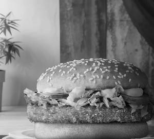 Spicy Paneer Burger