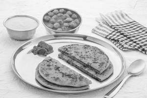 Paratha Chole Meal