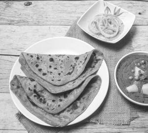 2 Sada Paratha + Aloo Matar