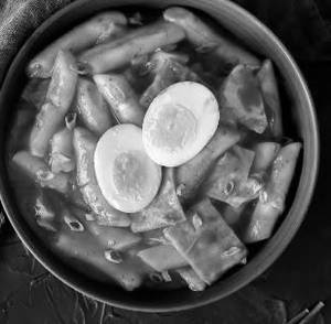 Egg Tteokbokki