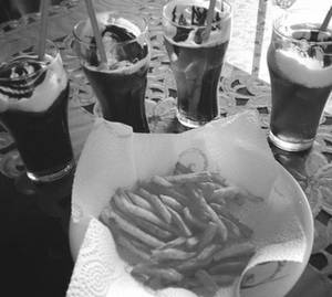 Cheesy Fries + Soft Drink