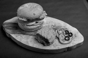 Chicken Crackling Burger