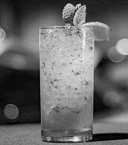 Green apple mojito