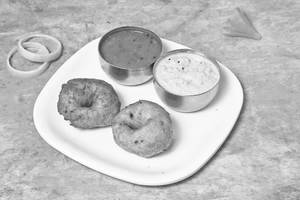 Medhu Vadai [2 Nos]