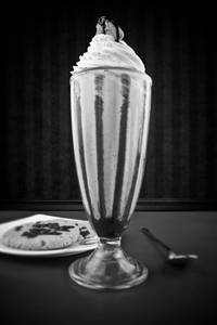 Cookie And Cream Shake [350 Ml, Serves 1]