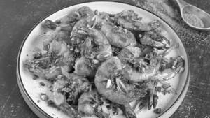 Prawn Pepper Salt (8pcs)