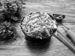 Paneer Schezwan Noodles