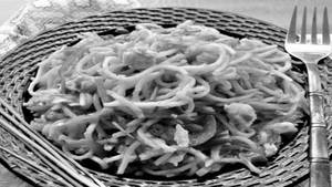 Schezwan Noodles-egg