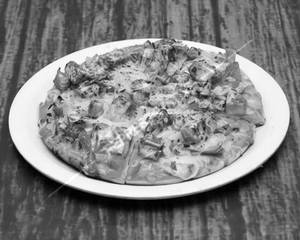 Paneer Pizza (8 Inch Regular)