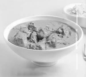 Boneless chicken curry