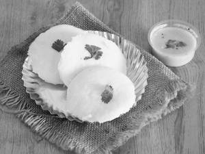 Idli (2 Pcs)