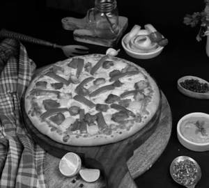 Chicken Golden Delight Pizza [8 Inches]