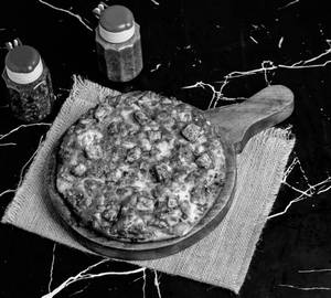 Paneer makhani pizza