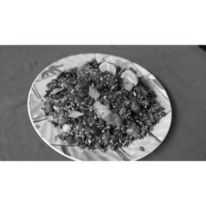 Sprouts Exotic Salad