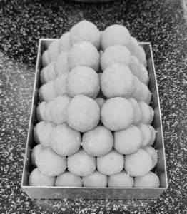 Besan Laddu 