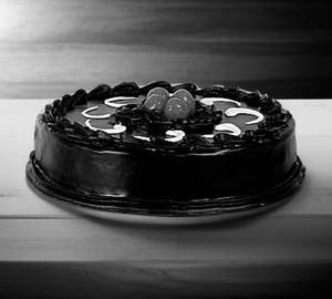 Eggless Chocolate Cake [500 grams]