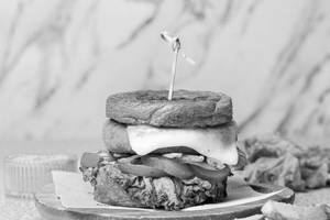 Peri-Peri Paneer Burger