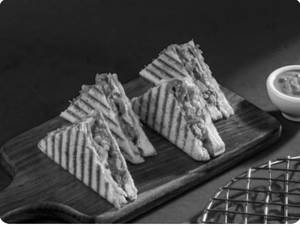 Tandoori Paneer Sandwich Grilled
