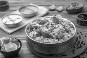 Shahi Paneer Dum Biryani ( Special Paneer Hyderabadi Biryani - Serve -2 )
