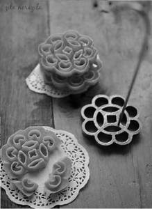 Rose Cookies(pack Of 10)