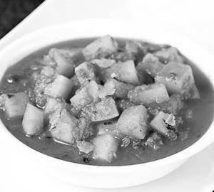 Aloo Tamatar Gravy