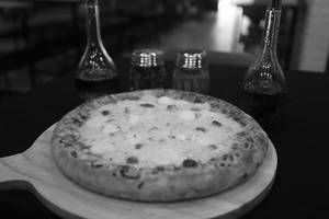 Special Cheese Burst Pizza [7 Inches] 
