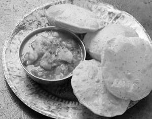 Aloo Poori Combo