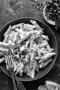 Creamy Penne Primavera In White Sauce
