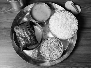 Bhetki Paturi Mini Thali
