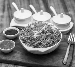 Chicken Schezwan Noodle