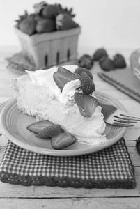 Strawberry Fresh Cream Pastry