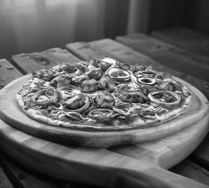 Tandoori Chicken Pizza