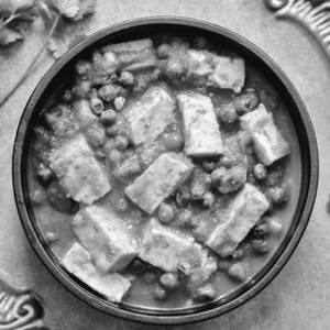 Matar Paneer