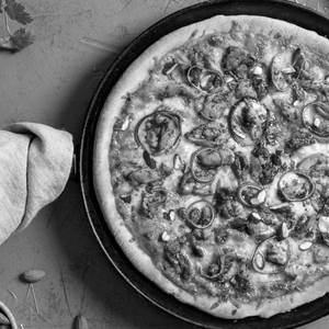 12'inch 65 Chicken Pizza