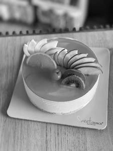 Passion Fruit Cake 500 Gms
