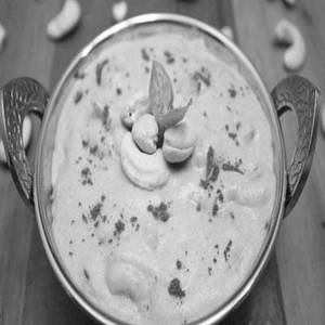 Kaju Khoya White Gravy