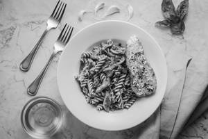 Fusilli Creamy Pesto Veg 