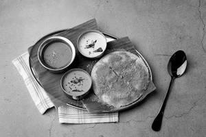 Ghee Masala Thatte Idli