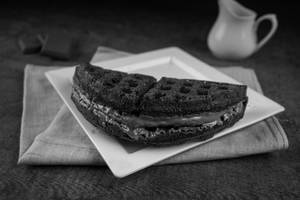 Milk Choco Overload Waffle Sandwich