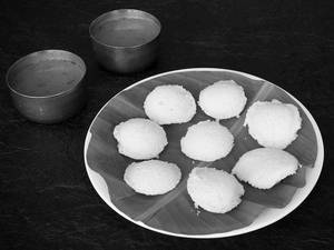 Mini Idly (10 Pcs)