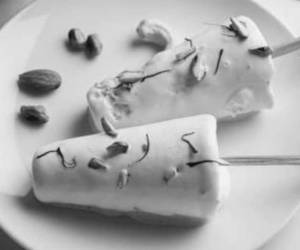 Pista Kulfi