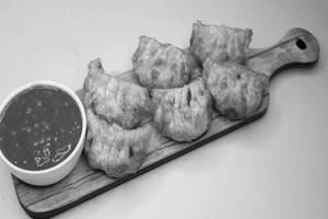 Chicken Fried Momos [6 Pieces]