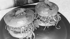 Veg Chowmein Burger