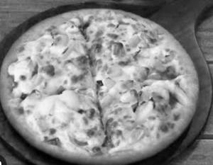 Golden Delight Pizza