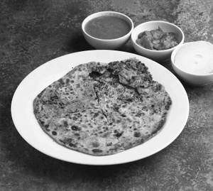 Whole Wheat Palak Paneer Paratha