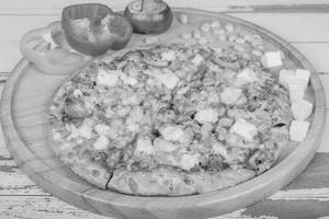 Tandoori Paneer Pizza [10 Inches]