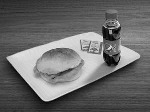 Chicken Zinger Burger With Pepsi (250Ml)